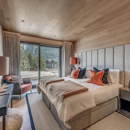 Luxury Chalet With Pool Holiday home *